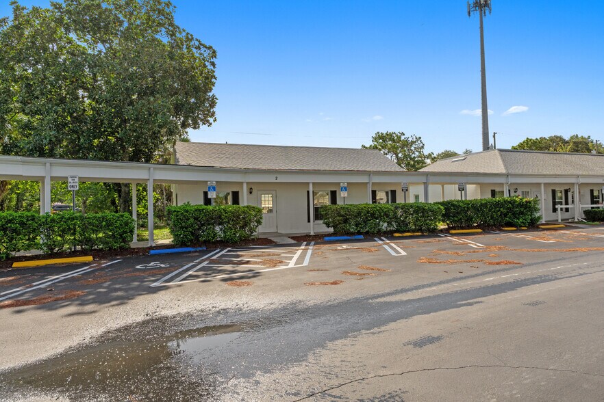 More Photos Of 9030 W Fort Island Trl, Crystal River Medical For Sale