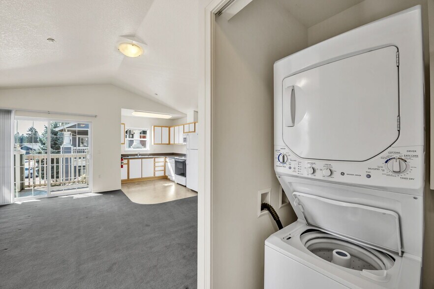 More Photos Of 2211 McKinney Ln, Lebanon Apartments For Sale