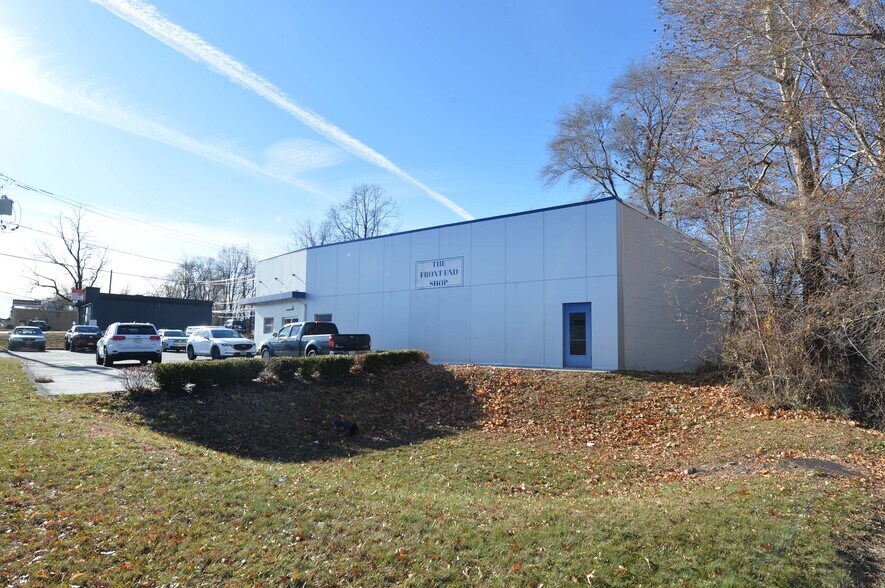 More Photos Of 20 Franklin Tpke, Mahwah Industrial For Lease