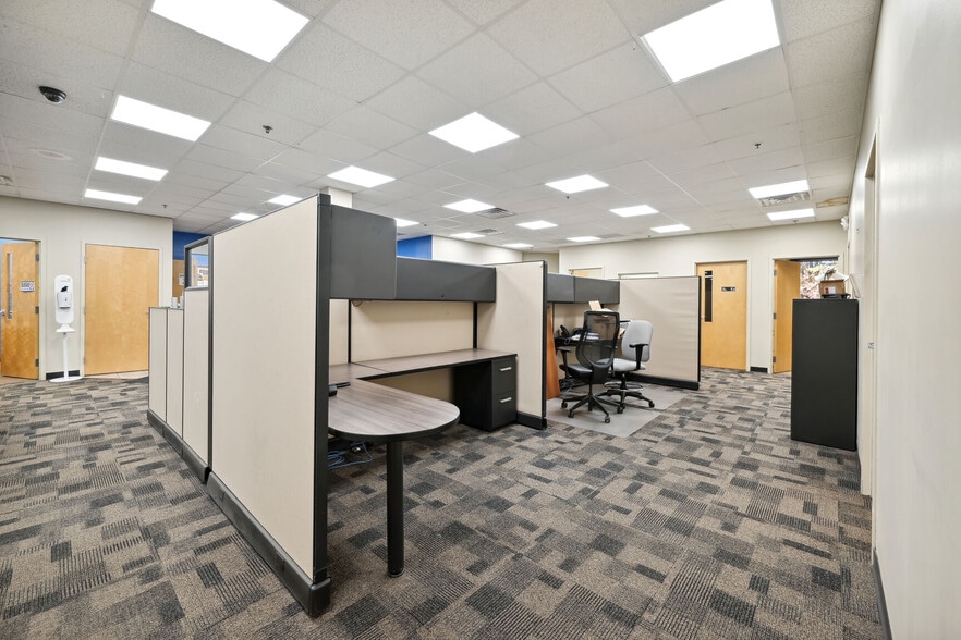 More Photos Of 11 Cotters Ln, East Brunswick Warehouse For Sale