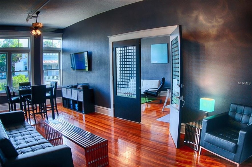 More Photos Of 112 W Indiana Ave, Deland Office For Lease