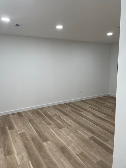 More Photos Of 4136 Bonney Rd, Virginia Beach Office For Lease
