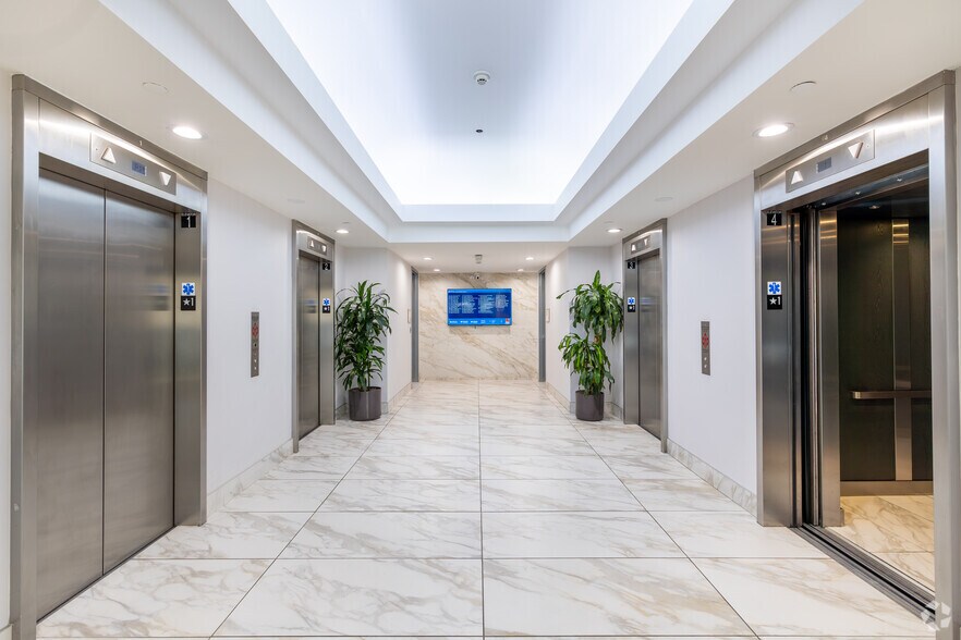 More Photos Of 5525 Etiwanda Ave, Tarzana Medical For Lease