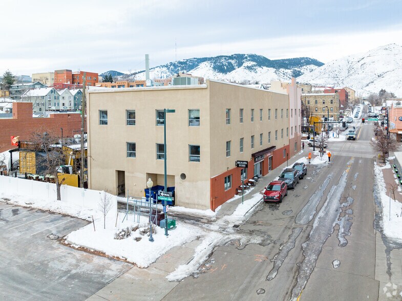 More Photos Of 1301 Washington Ave, Golden Office For Lease