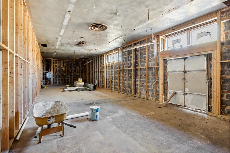 More Photos Of 1431-1435 E Vernon Rd, Philadelphia Restaurant For Lease