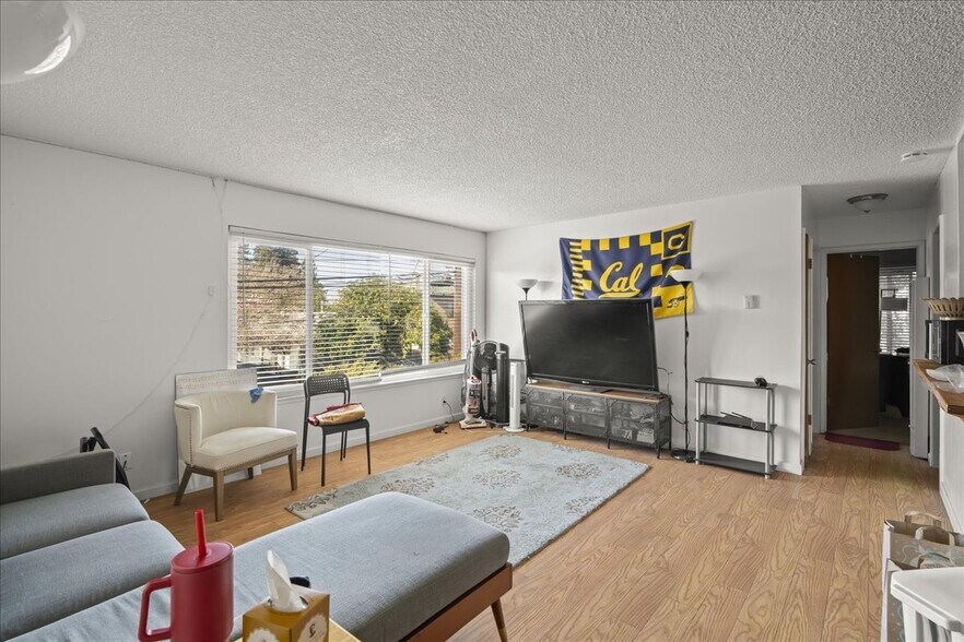 More Photos Of 2231-2233 Grant St, Berkeley Apartments For Sale