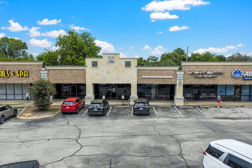 More Photos Of 8810 W Highway 84, Waco Unknown For Lease