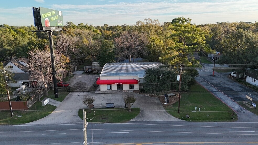 More Photos Of 18002 Kuykendahl Rd, Spring Showroom For Lease