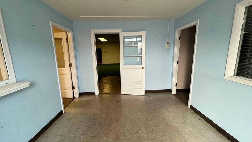 More Photos Of 1002 Walton Way, Augusta Research And Development For Sale