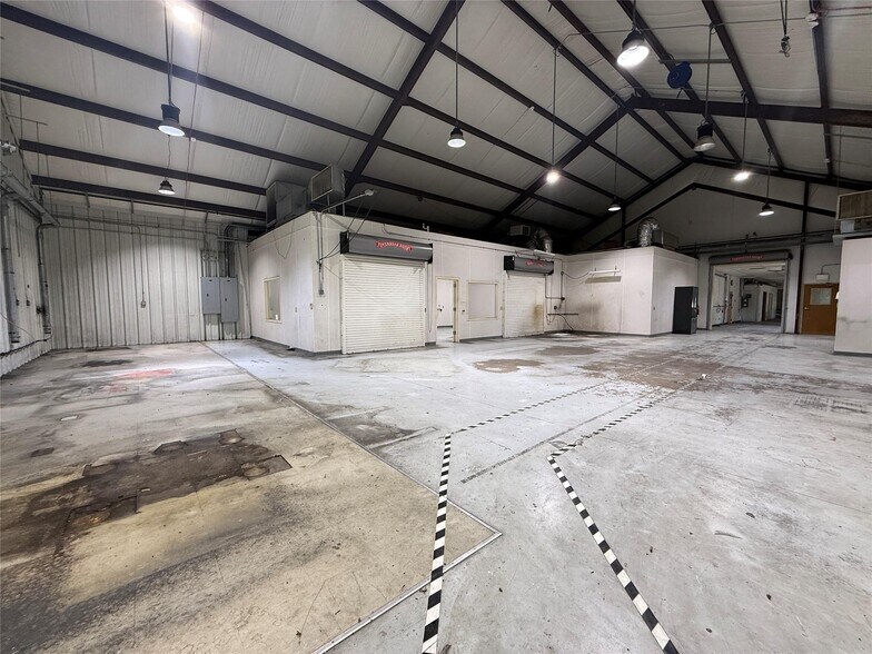 More Photos Of 4533 N FM 312, Winnsboro Industrial For Sale