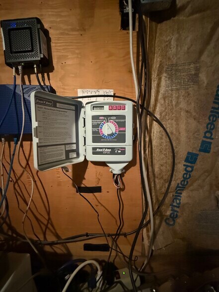 More Photos Of 35 5th Ave, Belle Fourche Office For Sale