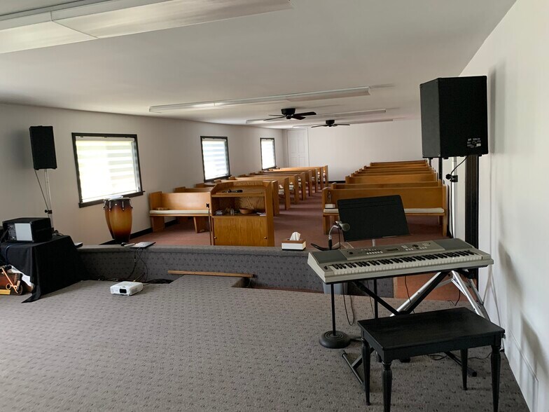 More Photos Of 4494 Morrish Rd, Swartz Creek Daycare Center For Sale