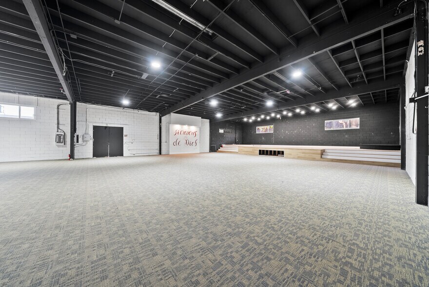 More Photos Of 6580 Federal Blvd, Lemon Grove Warehouse For Sale