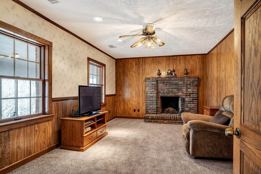 More Photos Of 6211 Rocky Point Rd, Cookeville Specialty For Sale