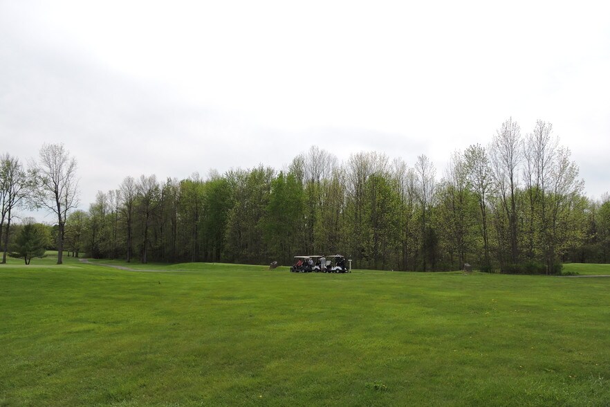 More Photos Of 6722 State Route 31, Cicero Golf Course Driving Range For Sale