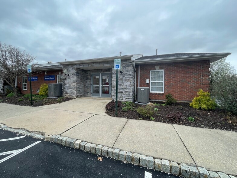 Primary Photo Of 4321 Easton Ave, Bethlehem Medical For Lease