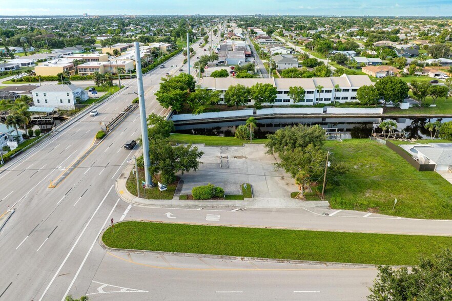 More Photos Of 1532 Shelby Pky, Cape Coral Land For Lease