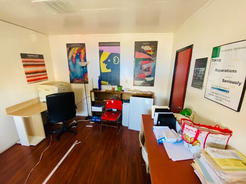 More Photos Of 660 S Bonnie Brae St, Los Angeles Office Residential For Sale