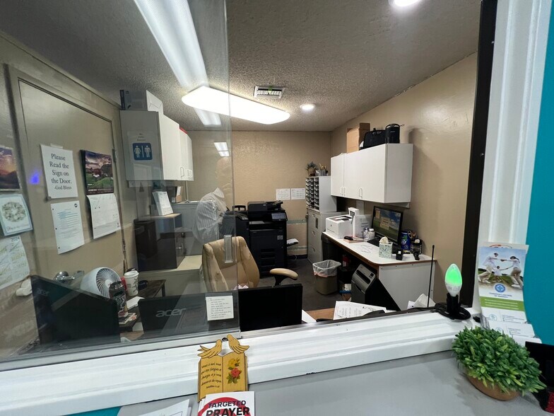 More Photos Of 16517 Bellflower Blvd, Bellflower Specialty For Sale