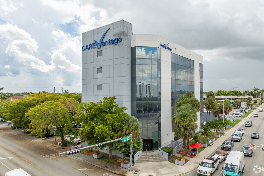 Primary Photo Of 4445 W 16th Ave, Hialeah Office Residential For Lease