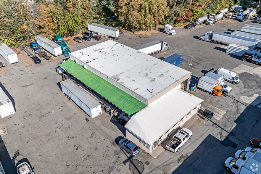 More Photos Of 310-316 Colfax Ave, Clifton Warehouse For Sale