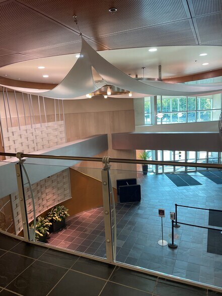 More Photos Of 3900 C St, Anchorage Office For Lease