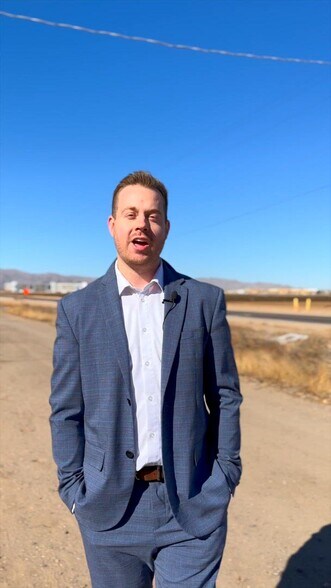 Primary Photo Of 15901 W Northern Ave, Litchfield Park General Retail For Sale