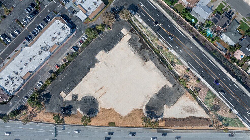 More Photos Of 17101 Bushard St, Fountain Valley Land For Lease