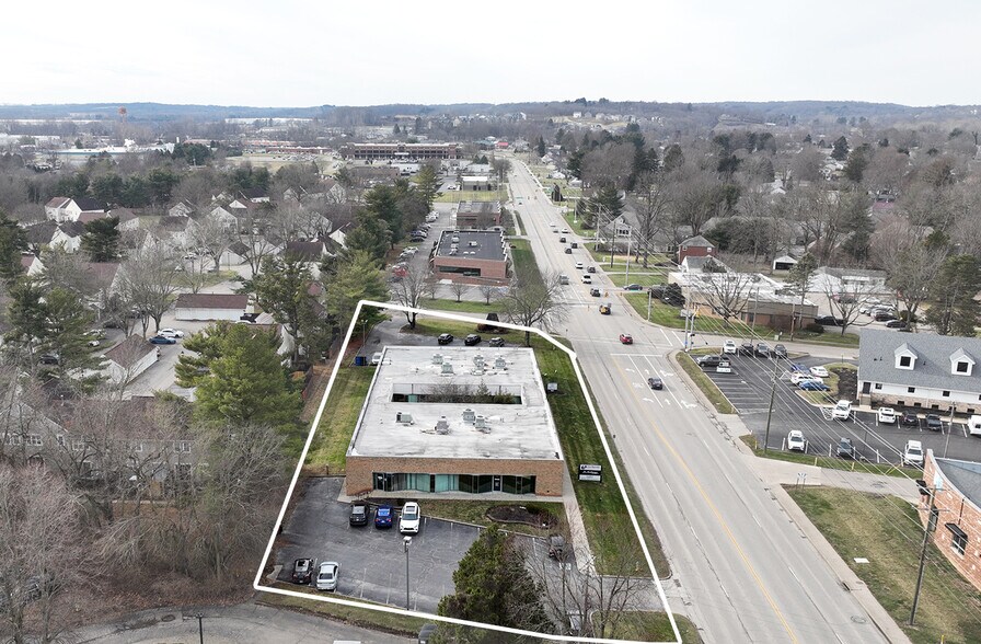 More Photos Of 1435-1445 W Main St, Newark Office For Sale