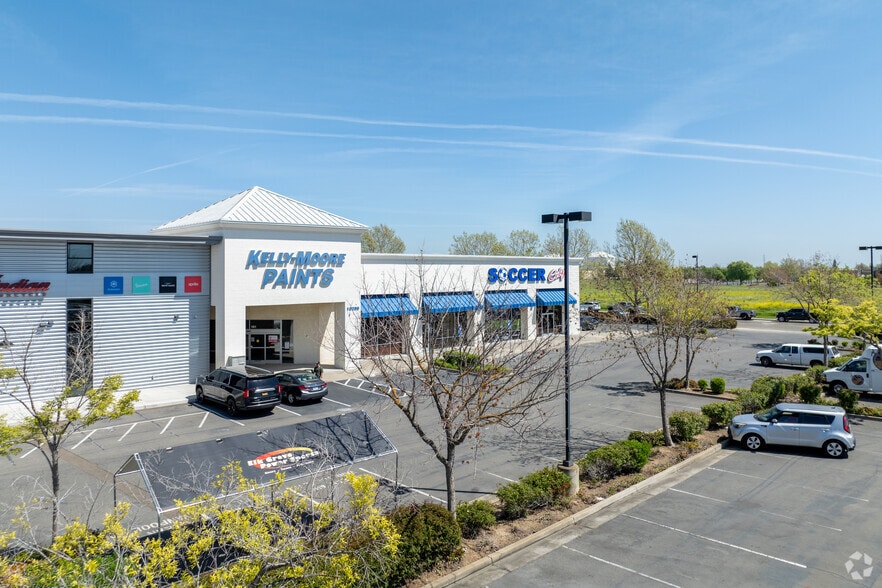 More Photos Of 10299 E Stockton Blvd, Elk Grove Storefront For Sale