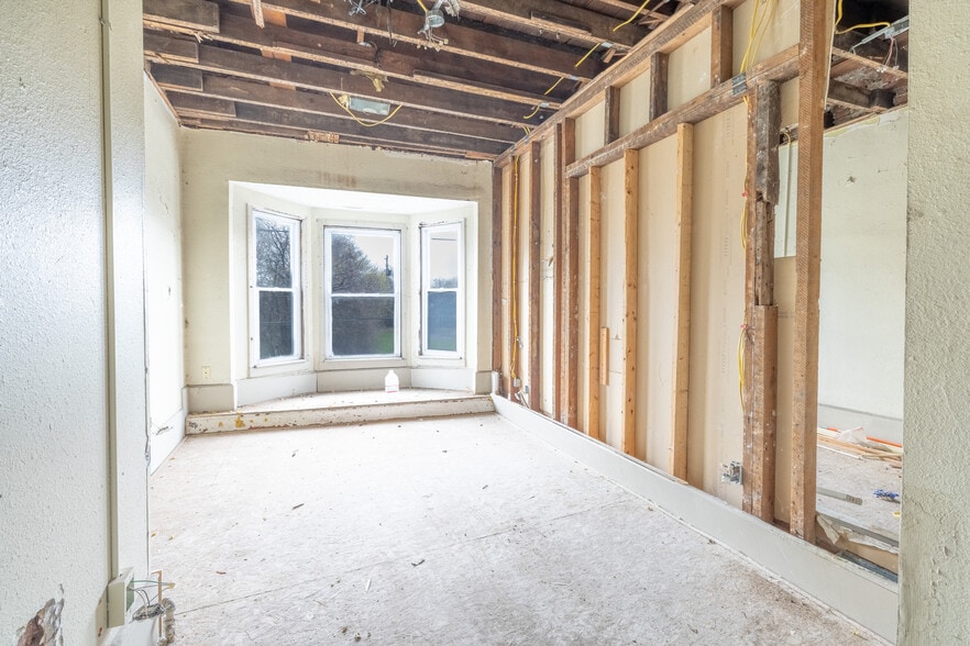 More Photos Of 6928 Superior Ave, Cleveland Apartments For Sale