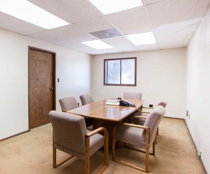 More Photos Of 16257 Illinois Ave, Paramount Warehouse For Sale