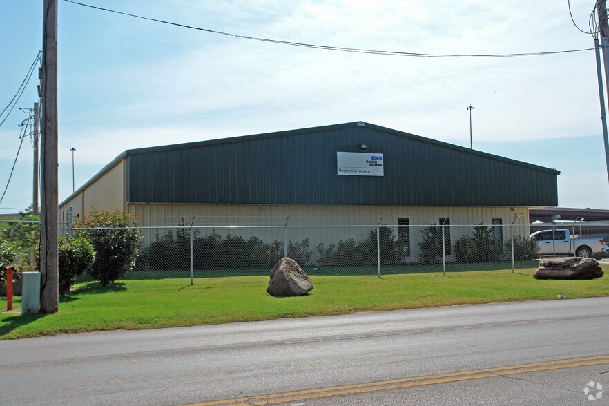 More Photos Of 1124 E Reno Ave, Oklahoma City Warehouse For Lease