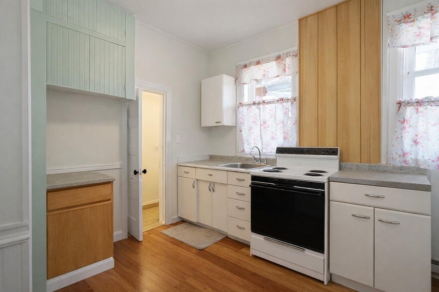 More Photos Of 820 Macon Ave, Canon City Apartments For Sale