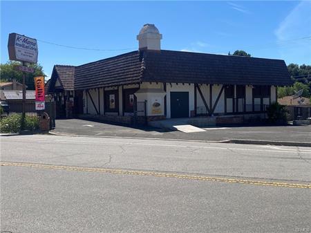 More Photos Of 4775 N Sierra Way, San Bernardino Restaurant For Sale
