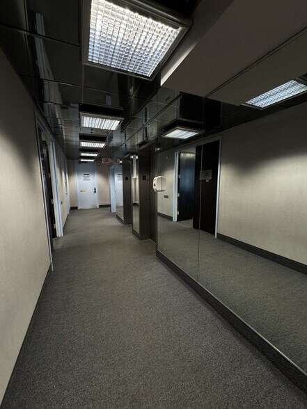 More Photos Of 107 Northern Blvd, Great Neck Medical For Lease