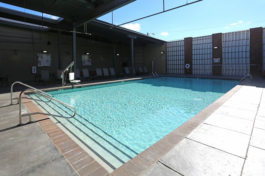 More Photos Of 575 E 4th St, Winston-Salem Apartments For Lease