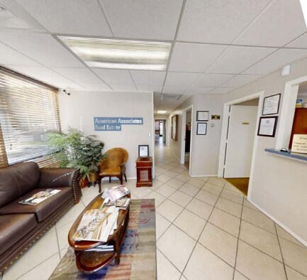 More Photos Of 2306-2310 S McClintock Dr, Tempe Office For Sale