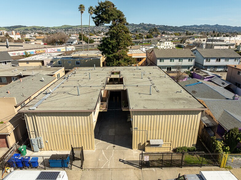 More Photos Of 146 19th St, Richmond Apartments For Sale