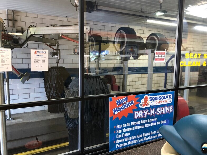 More Photos Of 2415 Maple Ave, Zanesville Carwash For Sale