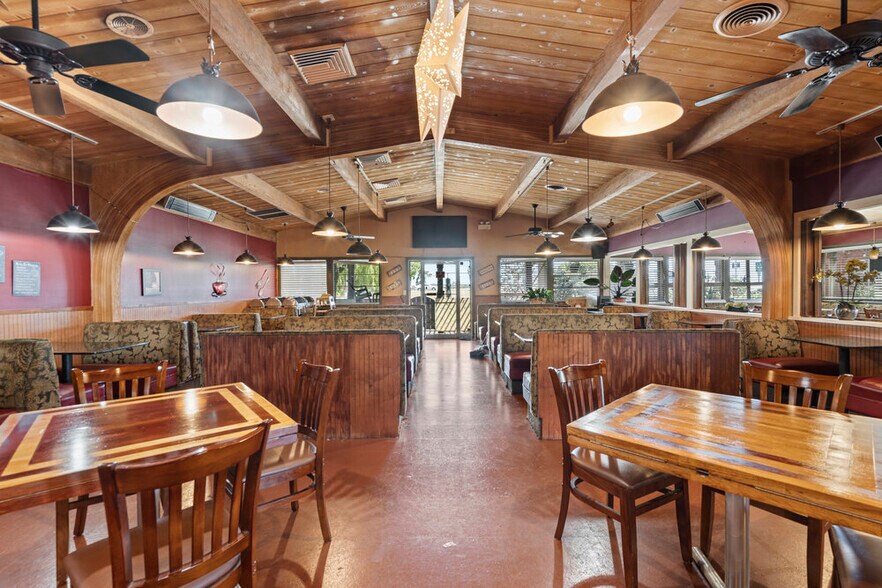 More Photos Of 11261 Merritt St, Castroville Specialty For Sale