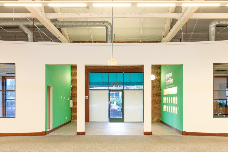 More Photos Of 5903-5909 Christie Ave, Emeryville Office For Lease