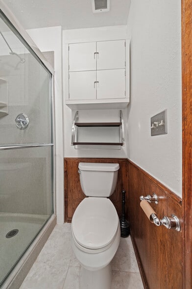 More Photos Of 523 W Country Club Rd, Chickasha Office Residential For Sale