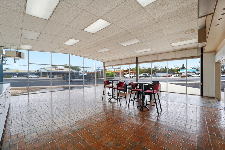 More Photos Of 405 W Fillmore St, Colorado Springs Auto Dealership For Sale