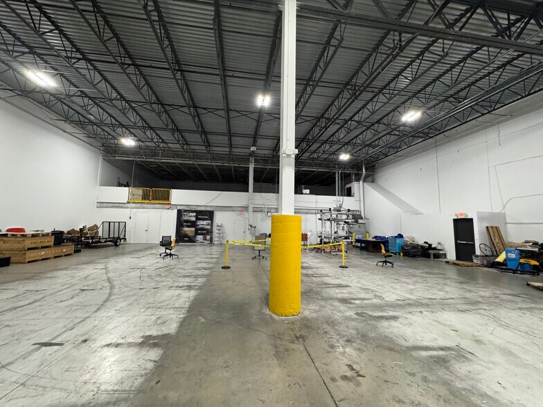 More Photos Of 935 NW 31st Ave, Pompano Beach Warehouse For Lease