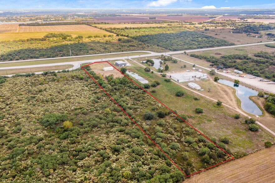 More Photos Of 1585 Patton Rd, Rosenberg Service For Sale