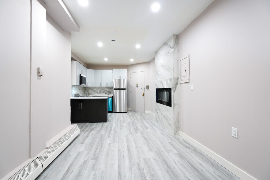 More Photos Of 950-952 Bergen St, Brooklyn Apartments For Sale