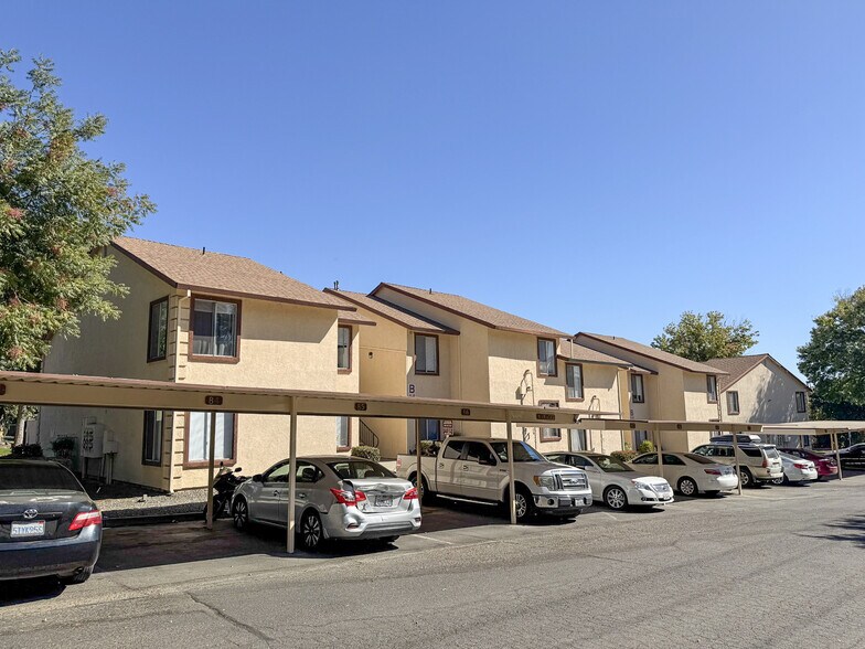 More Photos Of 32 E Main St, Winters Apartments For Sale