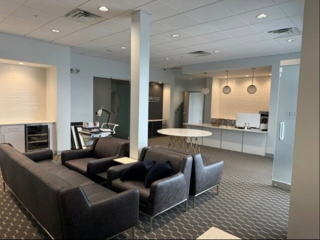More Photos Of 2593 Development Dr, Green Bay Medical For Lease