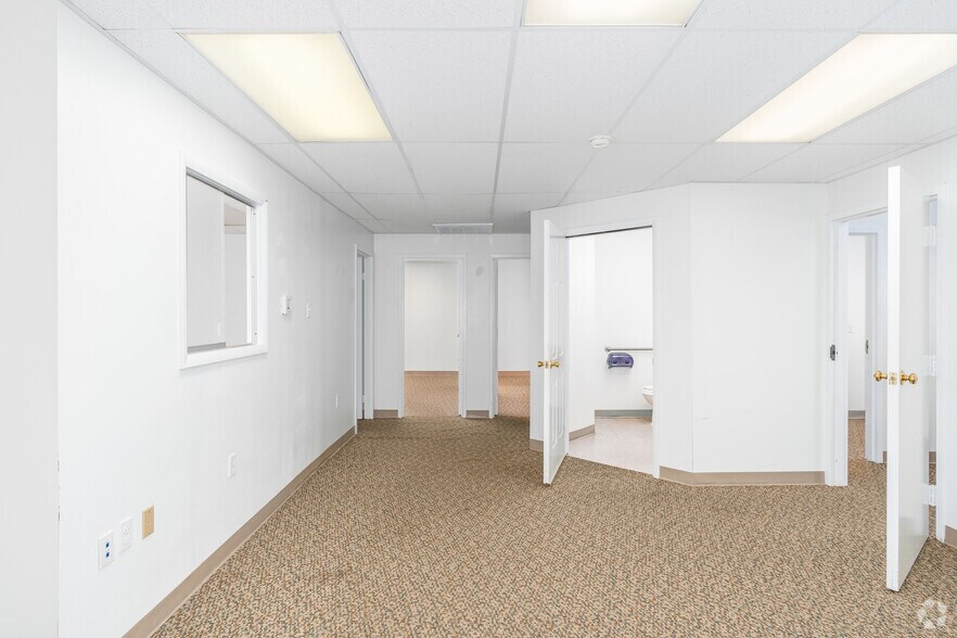 More Photos Of 105 Manheim Ave, Bridgeton Medical For Lease